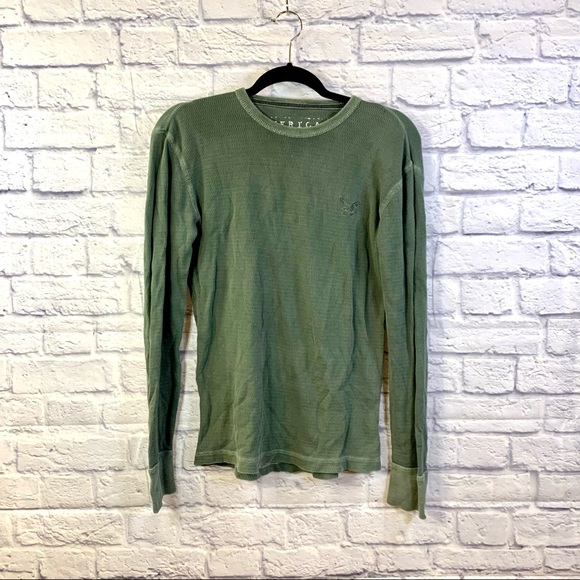 American Eagle Outfitters Other - American Eagle Green Thermal Long Sleeve